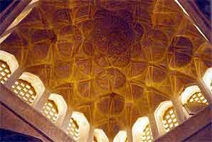 Interior del palacio de Allí Ghapu. Foto Alí Reza Karbasi-guiarte. Copyright