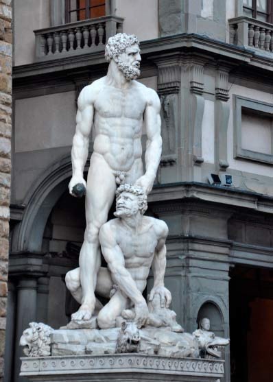 Hércules y Caco. escultura de mármol de Baccio Bandinelli, frente al Palazzo Vecchio, en Florencia. Imagen de Beatriz Alvarez Sánchez. guiarte.com 