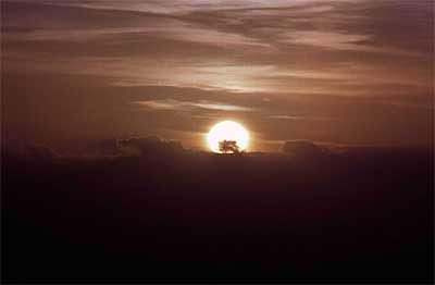 El Finis-terrae de Occidente. Puesta de sol ante el Atlántico. Imagen de Carmelo Lattassa
