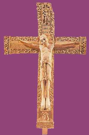 La Cruz de Fernando I y Sancha, del Museo Arqueológico Nacional, Madrid, es una de las joyas de la muestra.