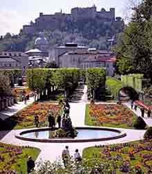 Vista desde los magníficos jardines de  Mirabell. Imagen de Salzburg-info. Copyright