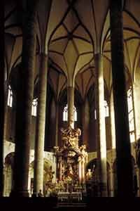 Interior de la Iglesia Franciscana. Imagen de salzburg-info. Copyright