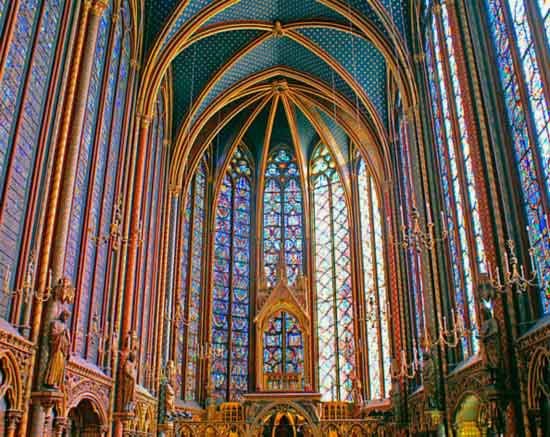 La  Sainte Chapelle es una de las más bellas joyas históricas y artísticas de París. Foto guiarte