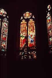 La catedral conserva bellas vidrieras medievales. foto guiarte