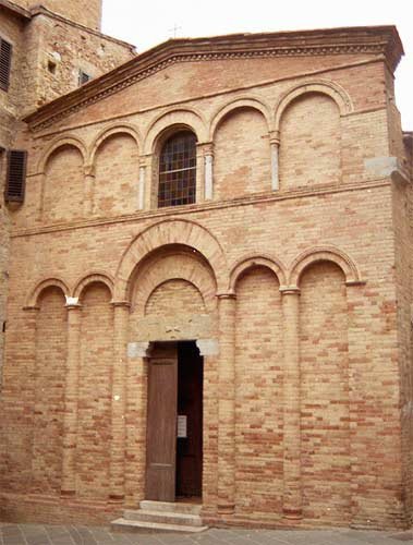 La iglesita románica de San Bartolo, en San Gimignano. Guiarte.com. Copyright