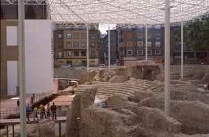 Los restos del Teatro romano han sido abiertos al público. guiarte.com Copyright