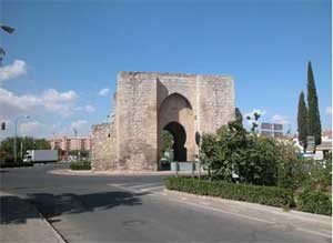La Puerta de Toledo. Un punto representativo. guiarte.com. Copyright