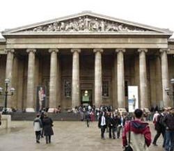 El Museo Británico tiene un aire helenístico en su estructura. guiarte.com. Copyright.