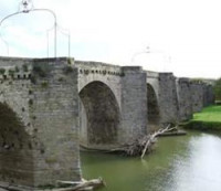 El viejo puente sobre el Aude....