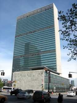 Nueva York tambien es capital política. Edificio de la ONU. guiarte.com