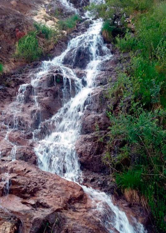 Cascada en las cercanías de La Silva. Imagen de Guiarte.com