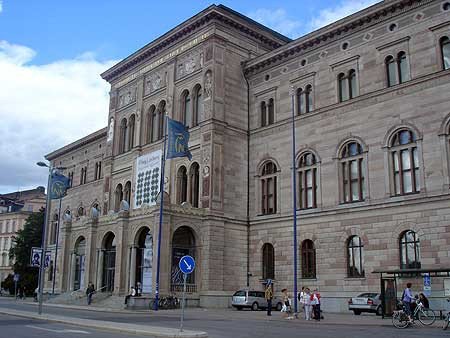 Fachada del Museo Nacional de Bellas Artes