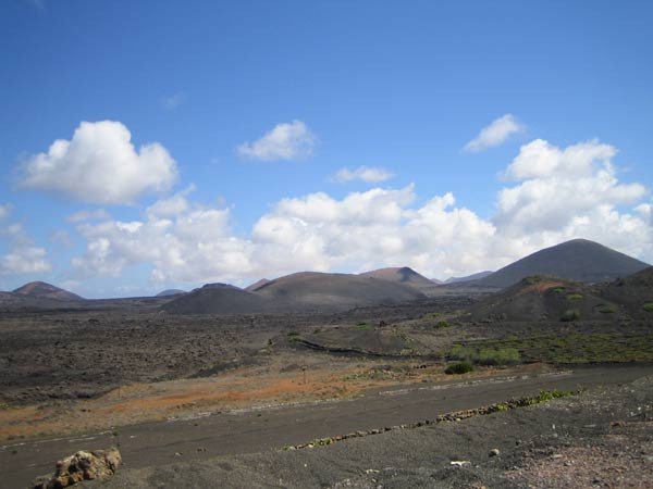 El cambio climático puede ocasionar que buena parte del planeta se desertice. Imagen de la isla de Lanzarote. Guiarte.com