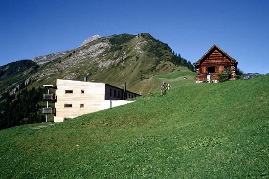 Appartementhaus in Warth. Christoph Lingg