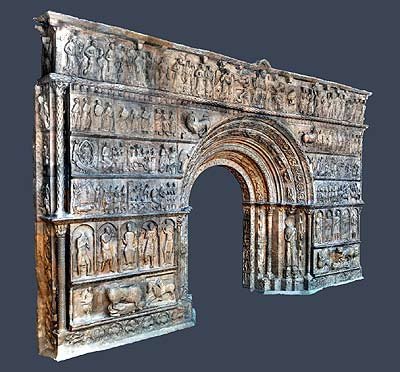 Puerta del Monasterio de Ripoll, en el trabajo de 3D