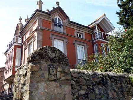 Palacete historicista del Siglo XIX. Foto Jose Manuel Fernández Miranda