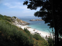 Playa de Nosa Senora, al fondo...