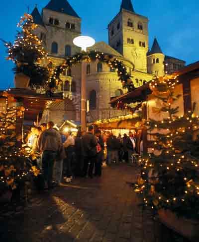 Mercado de Navidad en Tréveris(Trier). Imagen, Andrew Cowin. Turismo de Alemania