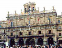 La Plaza mayor de Salamanca es...