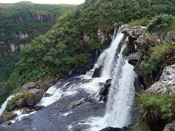 Cascada del Tigre, en el cañón de Fortaleza. Imagen Guiarte Copyright
