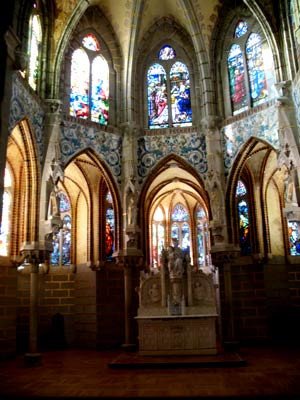 Interior de la capilla del Palacio episcopal de Astorga. guiarte.com