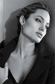 Copyright 2010 Mario Testino / Angelina Jolie