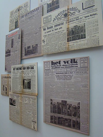 Recortes de periódicos que hablaban de la desaparición de la tabla de Los Jueces del Políptico del Cordero Místico de los hermanos Van Eyck. Guiarte Copyright