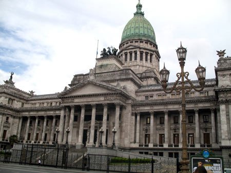 Parlamento de Buenos Aires (Argentina). imagen de Beatriz Alvarez. guiarte.com