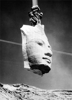 Traslado de fragmento templo de Ramsés II en Abu Simbel. © UNESCO
