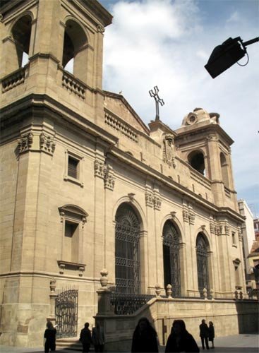 Portada de la catedral Nueva de Lleida. Guiarte Copyright