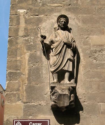 Imagen de Santiago en la capilla Peu del Romeu. Guiarte Copyright