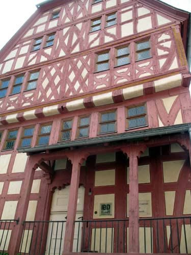 Una de las más antiguas casas medievales de Limburgo. Tomas Alvarez. Guiarte.com