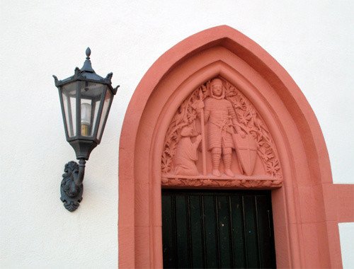 Detalle de la iglesia de San Juan, una de las más venerables de Maguncia. Imagen de guiarte.com. Copyright.