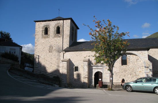La iglesia de Santa Marina. Imagen de Guiarte.com. Copyright