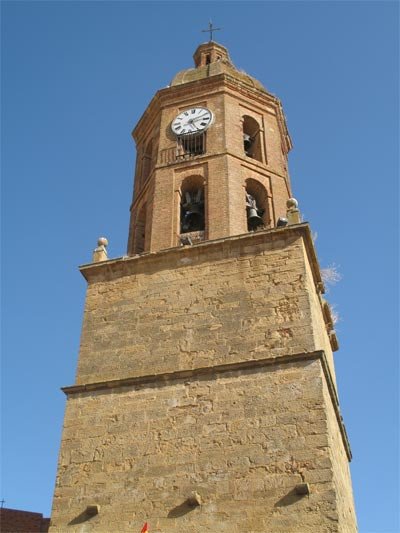 Torre de la iglesia parroquial del Salvador. Imagen de guiarte.com Copyright