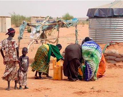Muchos habitantes de Mali están llegando al campamento de M&#8217;Bera, en Mauritania, buscando refugio (ACF-Francia)